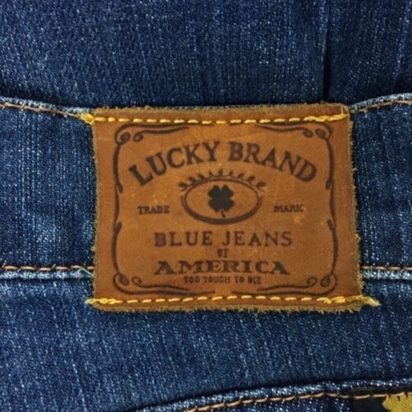 LUCKY BRAND Jeans Sofia Boot Cut Stretch Denim Whiskering Details Size 6/28 - Picture 6 of 9